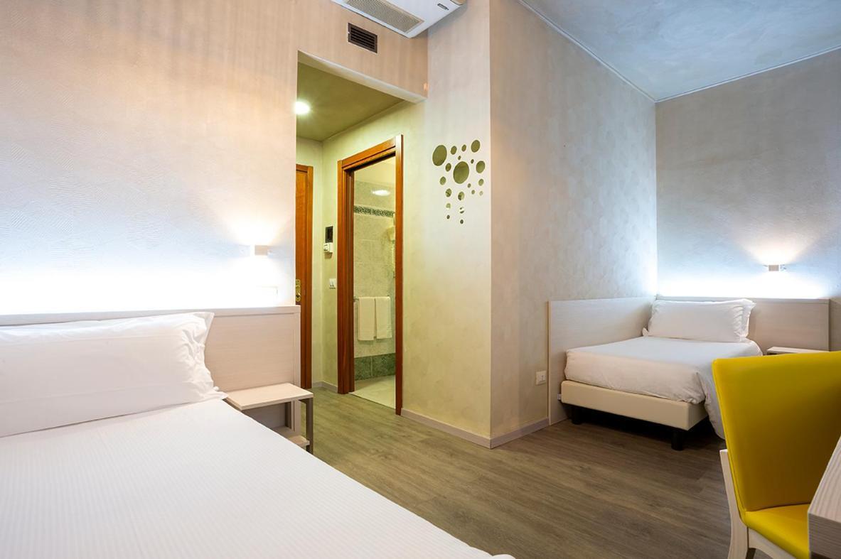 Hotel Embassy 페로 외부 사진
