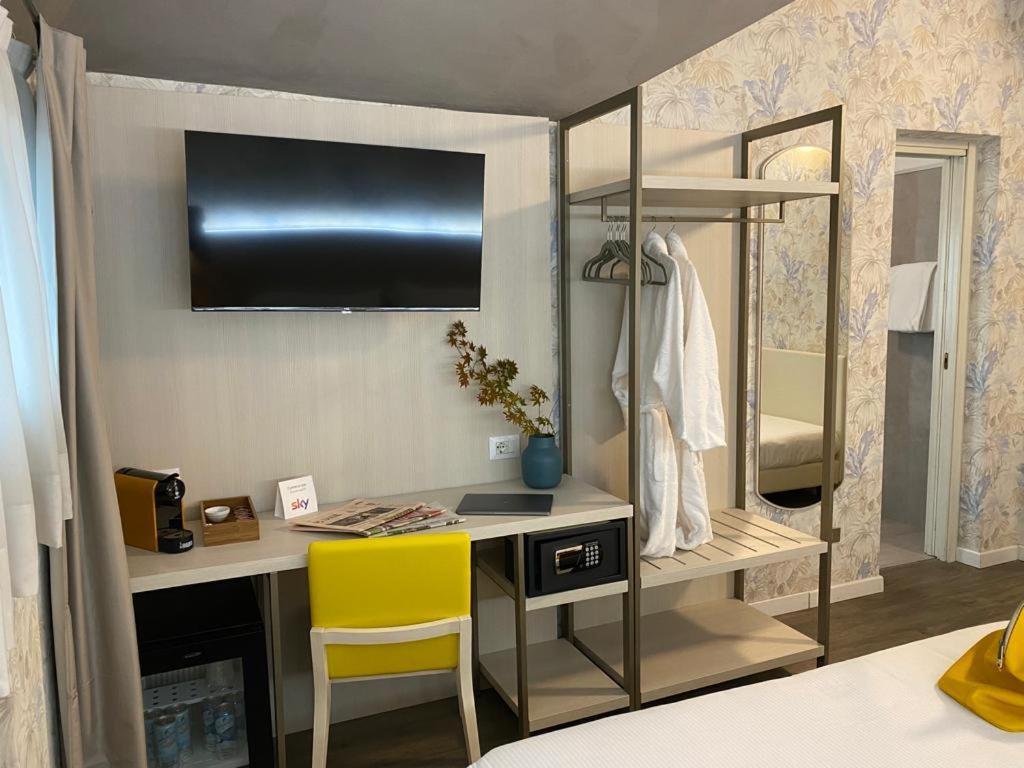 Hotel Embassy 페로 외부 사진